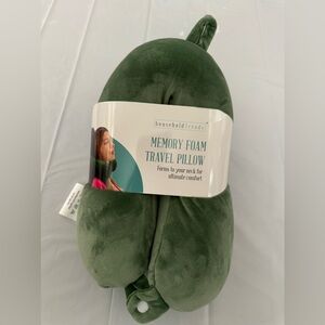NWT: Memory foam Travel pillow